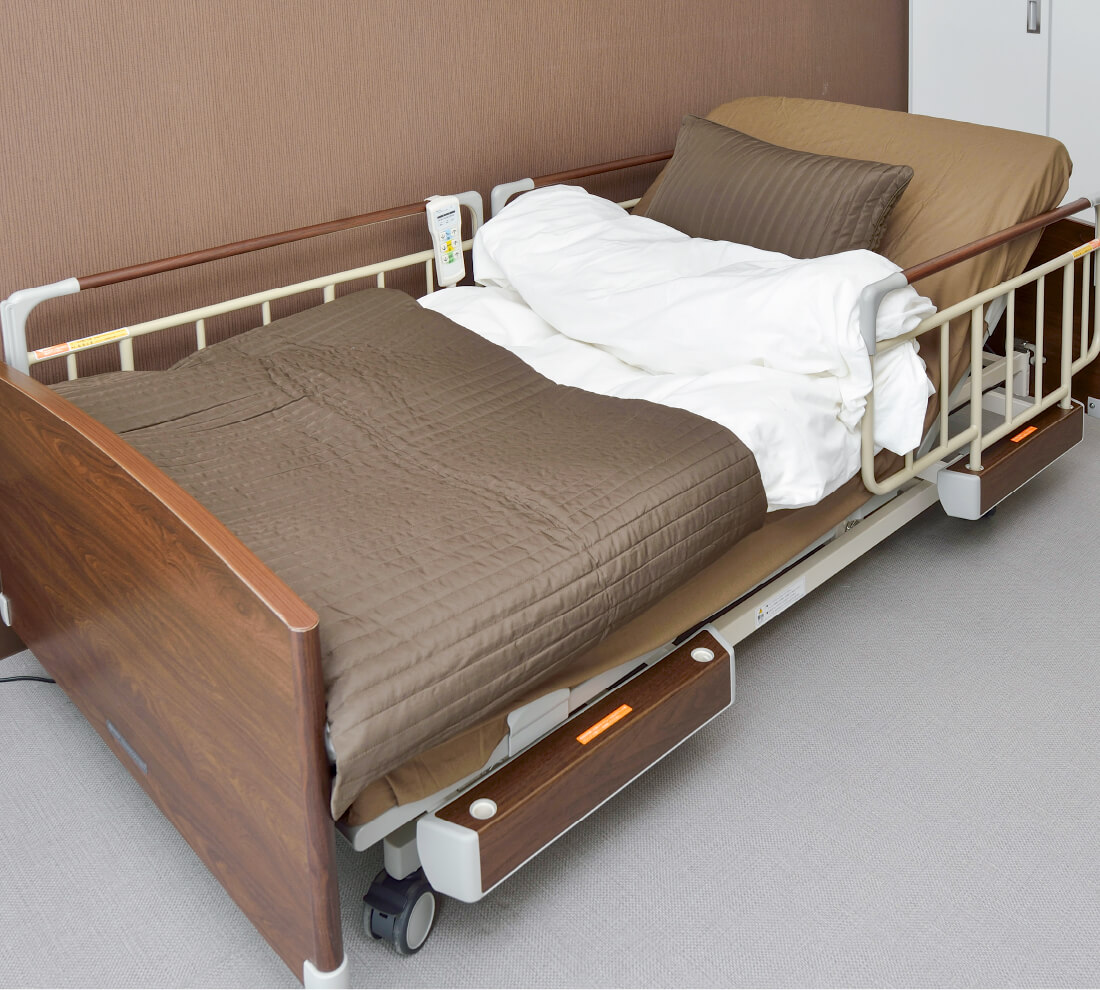 介護用電動ベッド